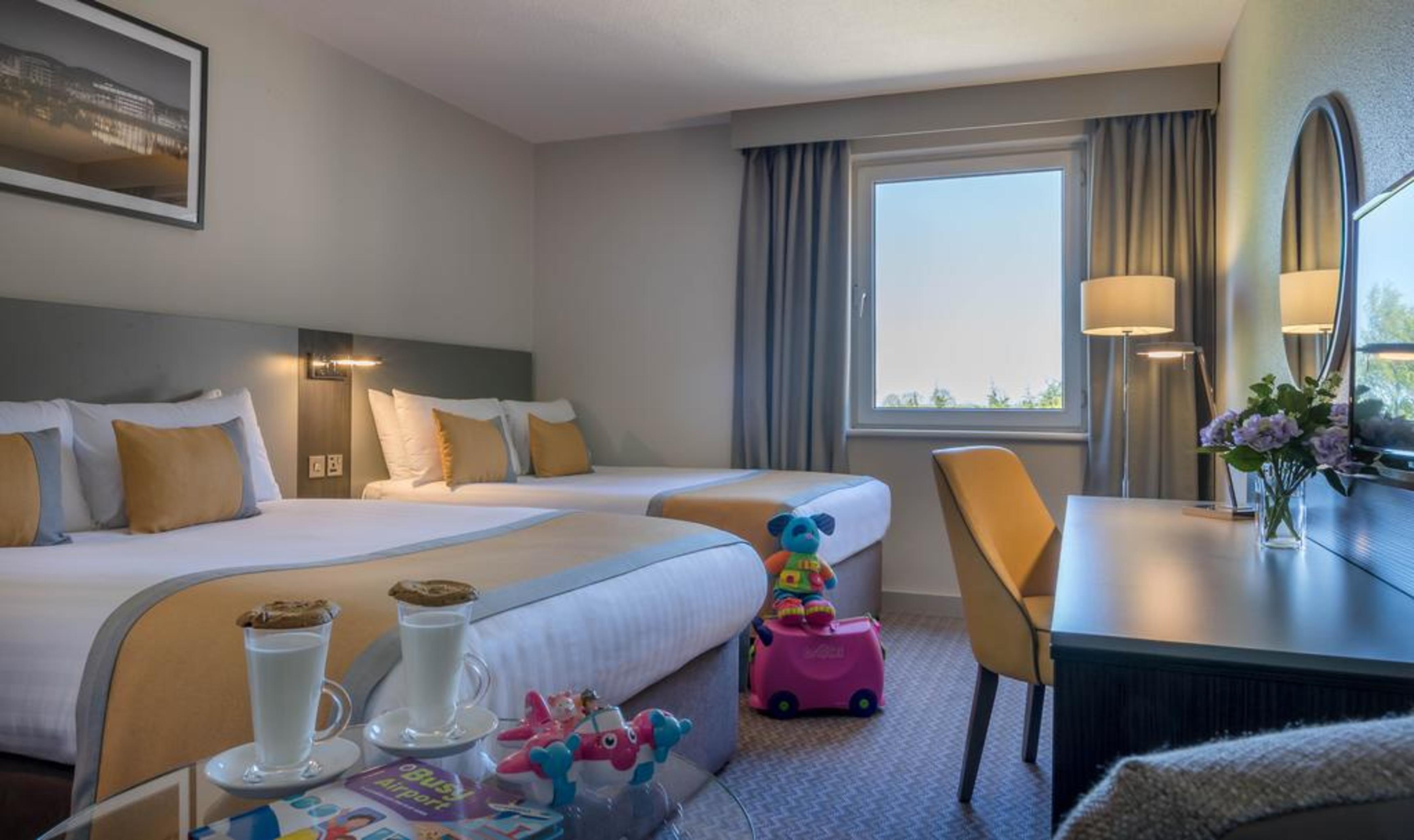 Hotel Maldron Belfast International Airport 4*