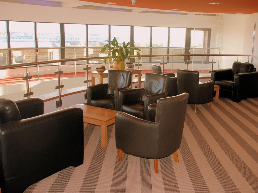 Maldron Belfast International Airport 4* Aldergrove