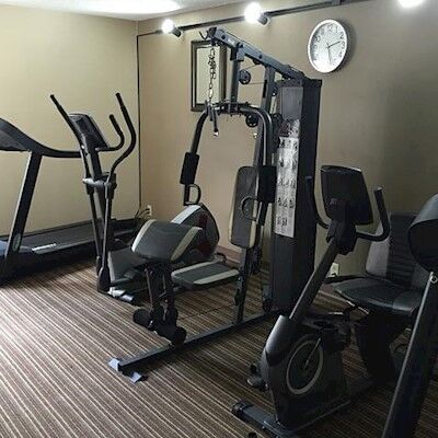 Maldron Belfast International Airport Hotel 4*